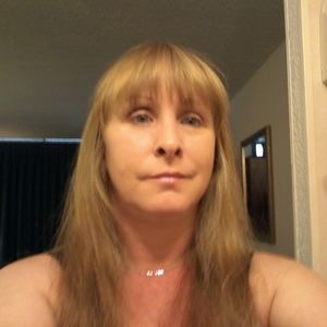 Meet your Posher, Joyce